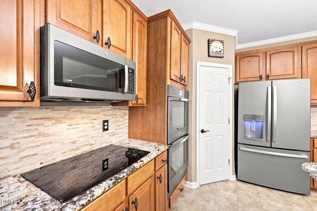 580 Pimlico Circle, Whitsett, NC 27377