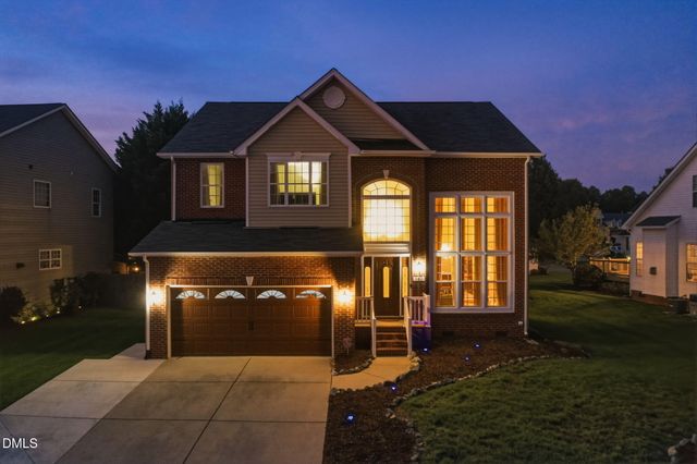 580 Pimlico Circle, Whitsett, NC 27377