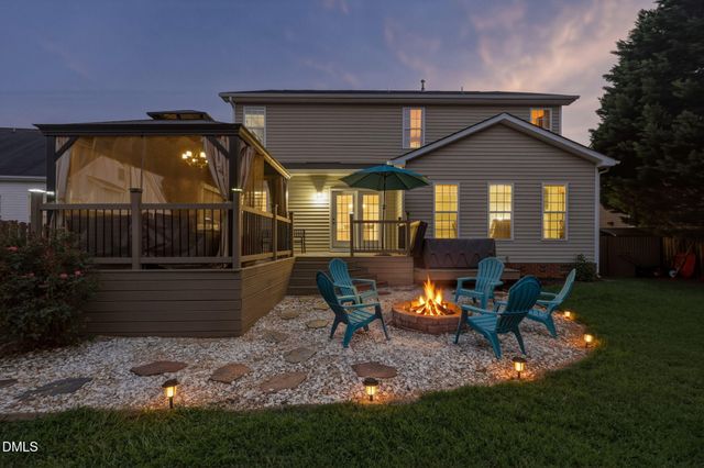 580 Pimlico Circle, Whitsett, NC 27377
