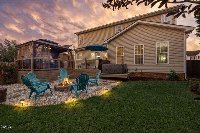 580 Pimlico Circle, Whitsett, NC 27377