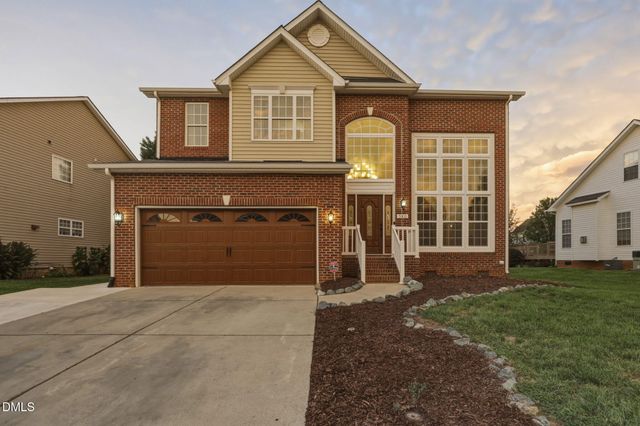 580 Pimlico Circle, Whitsett, NC 27377