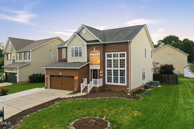 580 Pimlico Circle, Whitsett, NC 27377