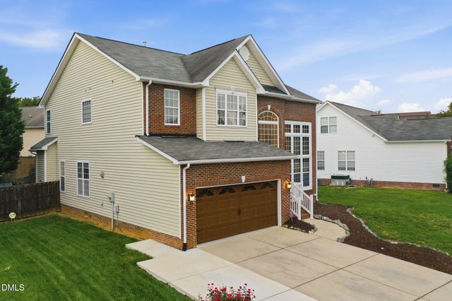 580 Pimlico Circle, Whitsett, NC 27377