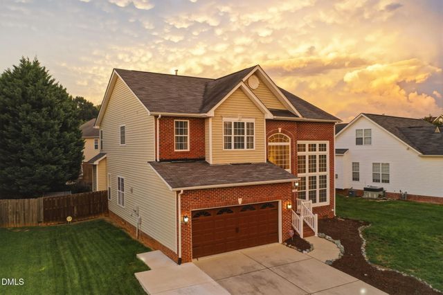 580 Pimlico Circle, Whitsett, NC 27377