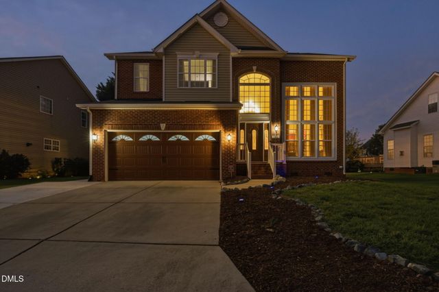 580 Pimlico Circle, Whitsett, NC 27377