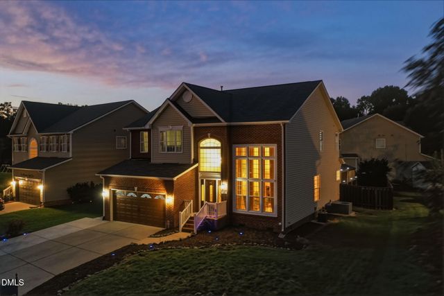 580 Pimlico Circle, Whitsett, NC 27377