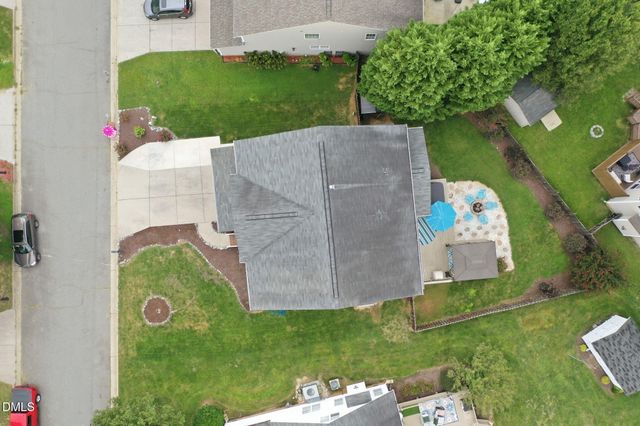 580 Pimlico Circle, Whitsett, NC 27377