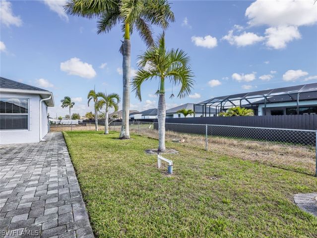 1021 El Dorado BLVD N, Cape Coral, FL 33993