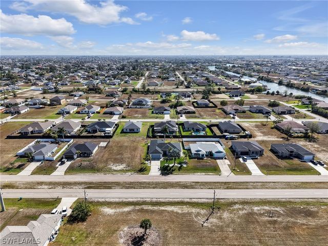 1021 El Dorado BLVD N, Cape Coral, FL 33993