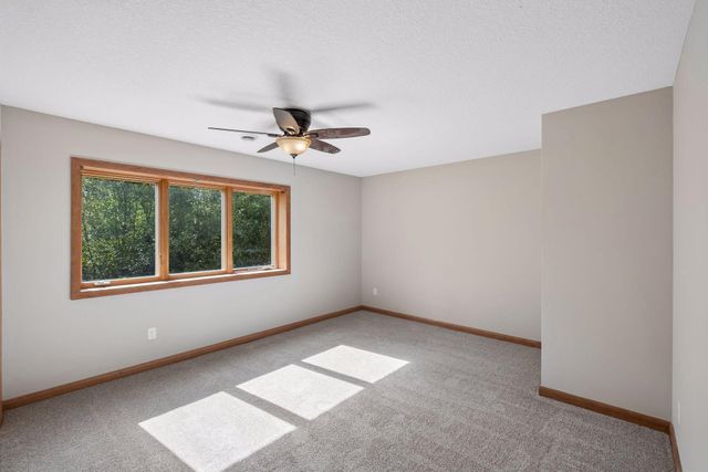 7153 Goodview Avenue S, Cottage Grove, MN 55016