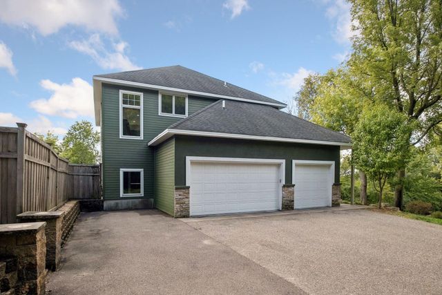 7153 Goodview Avenue S, Cottage Grove, MN 55016