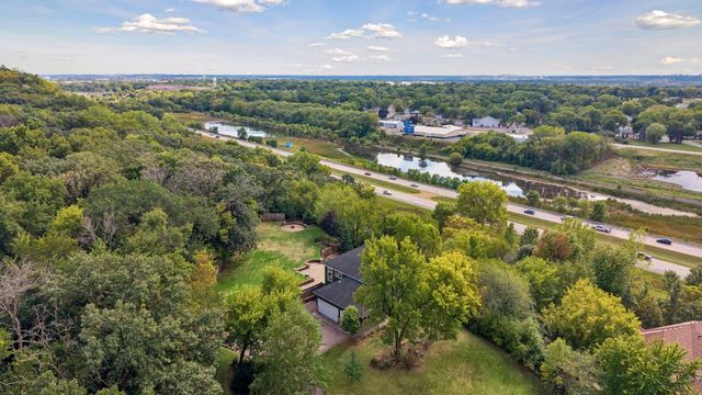 7153 Goodview Avenue S, Cottage Grove, MN 55016