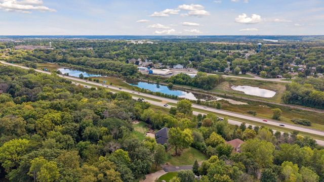 7153 Goodview Avenue S, Cottage Grove, MN 55016