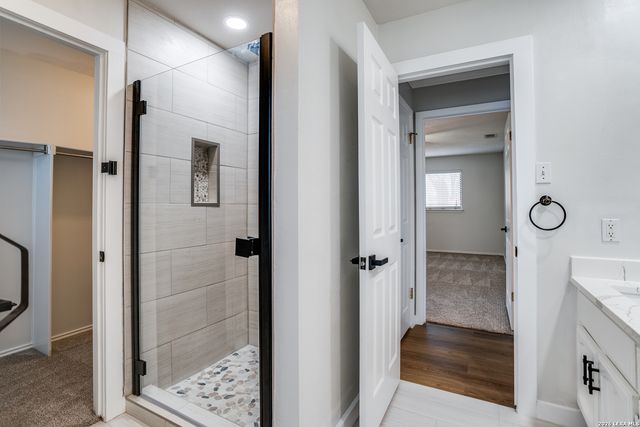 2910 Bee Cave, San Antonio, TX 78231