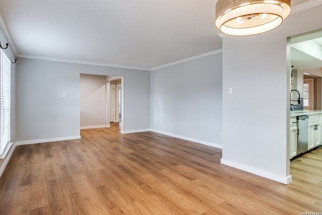 2910 Bee Cave, San Antonio, TX 78231