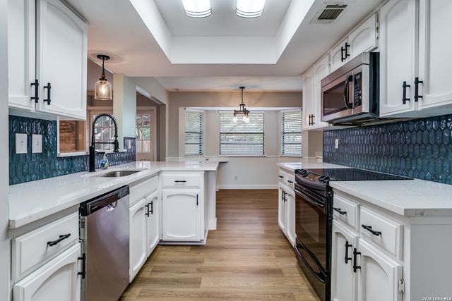 2910 Bee Cave, San Antonio, TX 78231