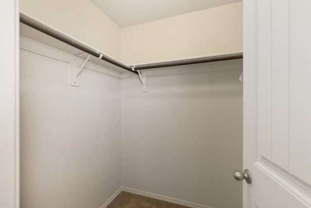 19 Hermanos Loop, Los Lunas, NM 87031