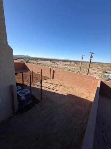 19 Hermanos Loop, Los Lunas, NM 87031