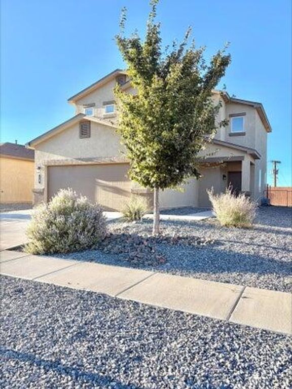 19 Hermanos Loop, Los Lunas, NM 87031