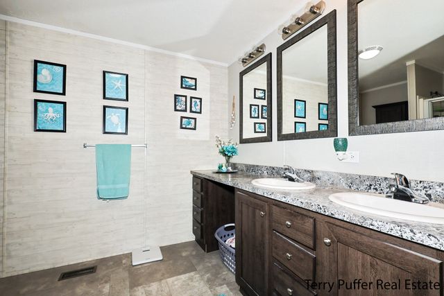 261 Taffy Lane 602, Muskegon Twp, MI 49442