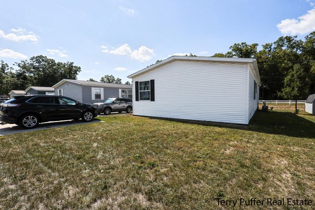261 Taffy Lane 602, Muskegon Twp, MI 49442