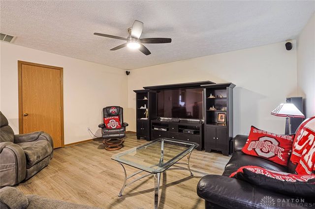 4822 Shannon Way, Middletown, OH 45042