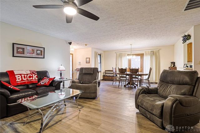 4822 Shannon Way, Middletown, OH 45042