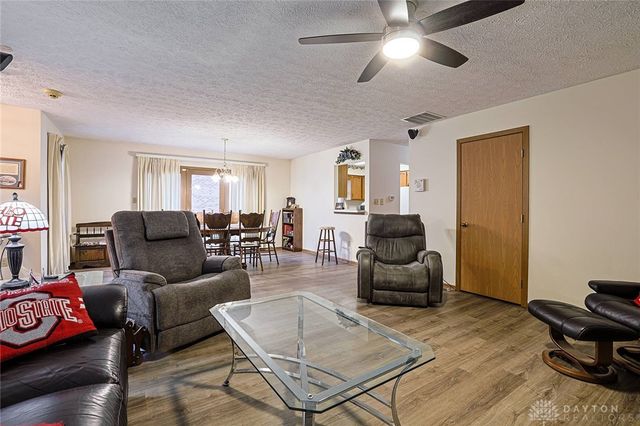 4822 Shannon Way, Middletown, OH 45042