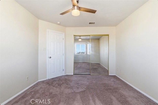 6895 Coyote Rd, Phelan, CA 92371