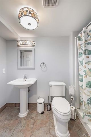 4870 Country Club Drive, High Ridge, MO 63049