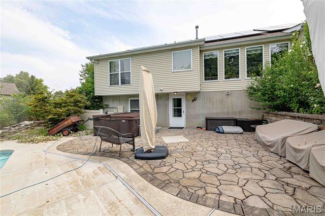 4870 Country Club Drive, High Ridge, MO 63049