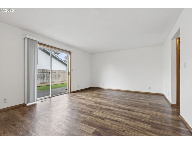 418 Nw 112TH St, Vancouver, WA 98685