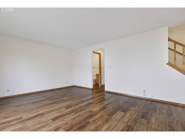 418 Nw 112TH St, Vancouver, WA 98685