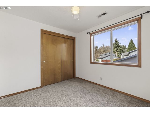 418 Nw 112TH St, Vancouver, WA 98685