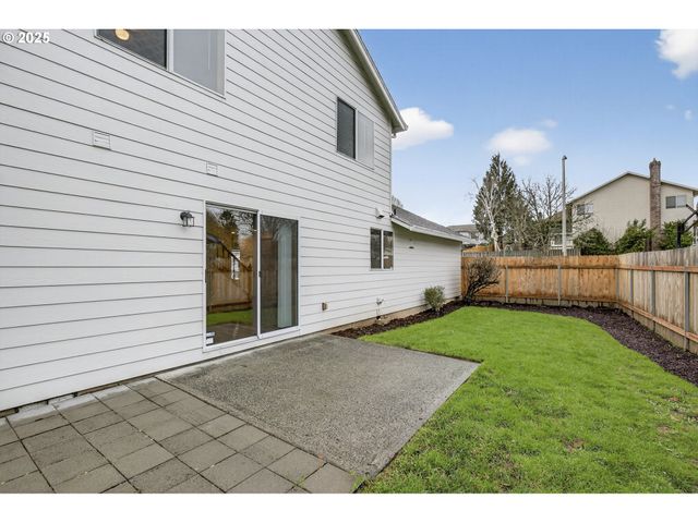 418 Nw 112TH St, Vancouver, WA 98685