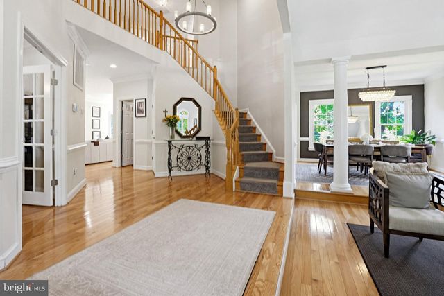 6732 CHURCHILL RD, Mclean, VA 22101