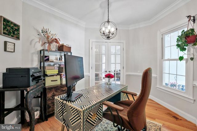 6732 CHURCHILL RD, Mclean, VA 22101