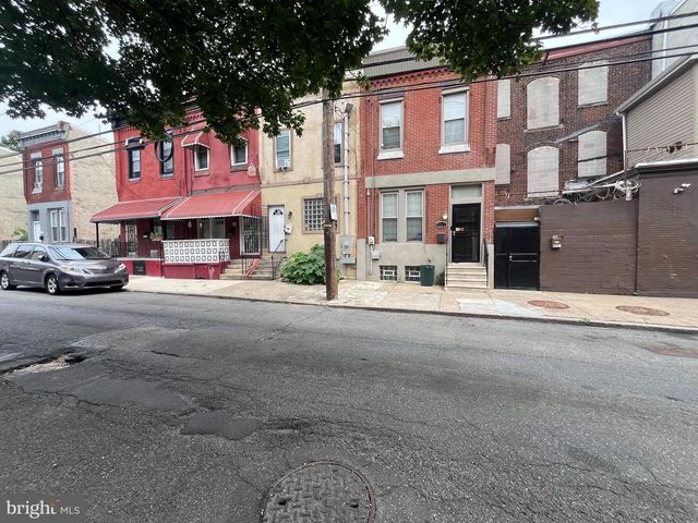 2210 N 17TH ST, Philadelphia, PA 19132