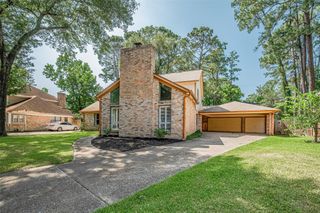 2831 Thorne Creek Lane, Houston, TX 77073