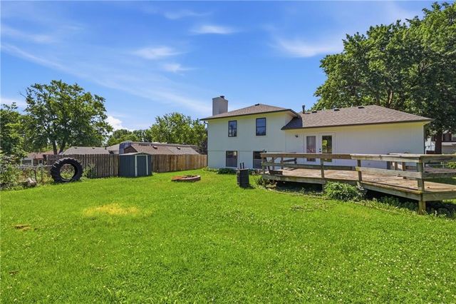 19808 E 17th Street Court N, Independence, MO 64056
