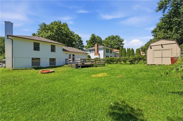 19808 E 17th Street Court N, Independence, MO 64056