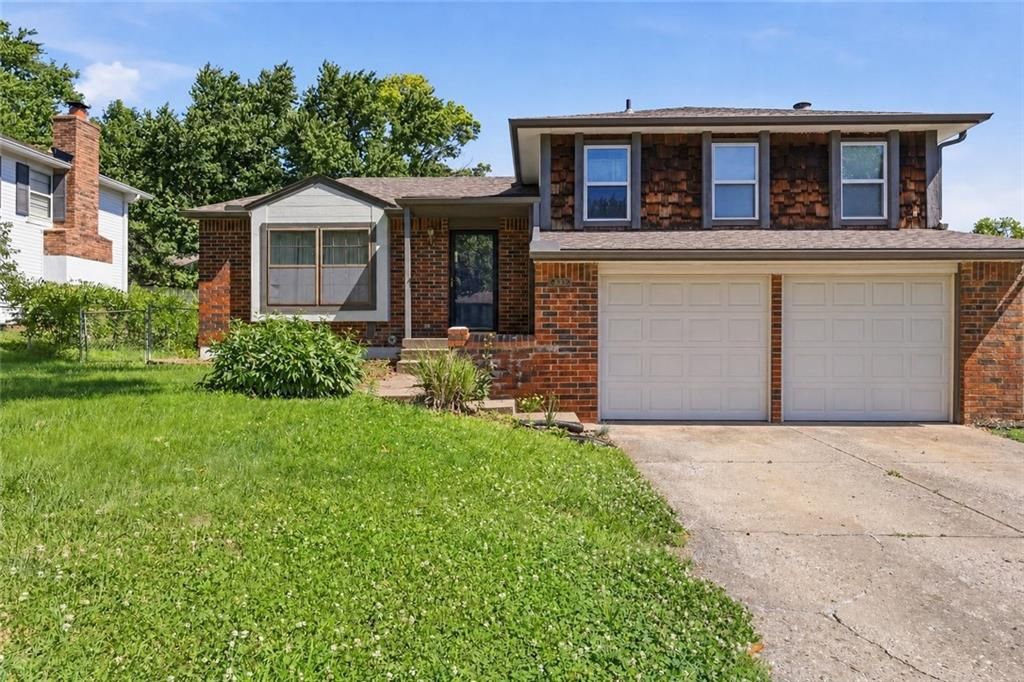 19808 E 17th Street Court N, Independence, MO 64056