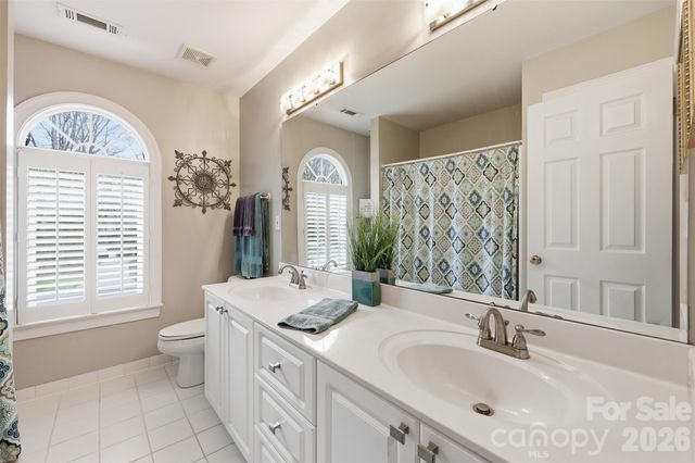 2117 Keegan Court, Matthews, NC 28104