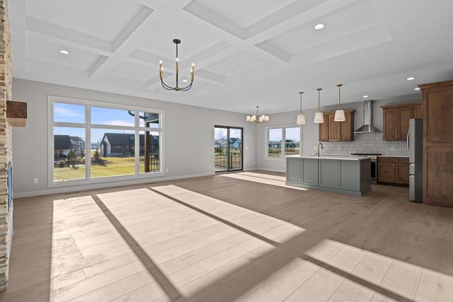 324 Linda Lane, Riverdale, IA 52722