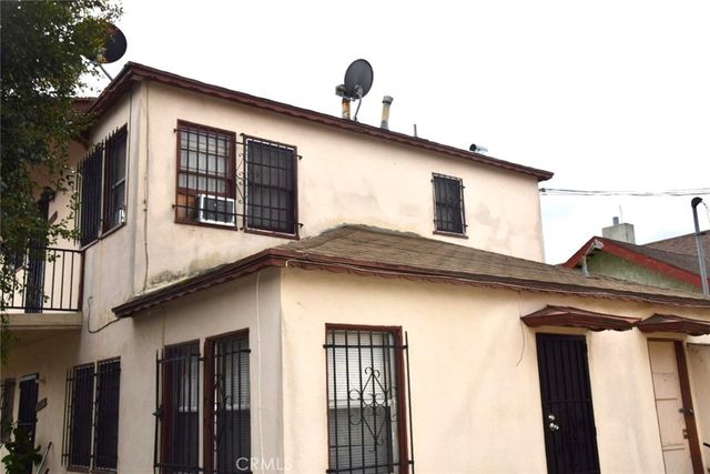 1945 W Vernon, Los Angeles, CA 90062