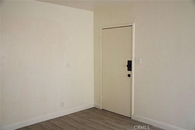 1945 W Vernon, Los Angeles, CA 90062