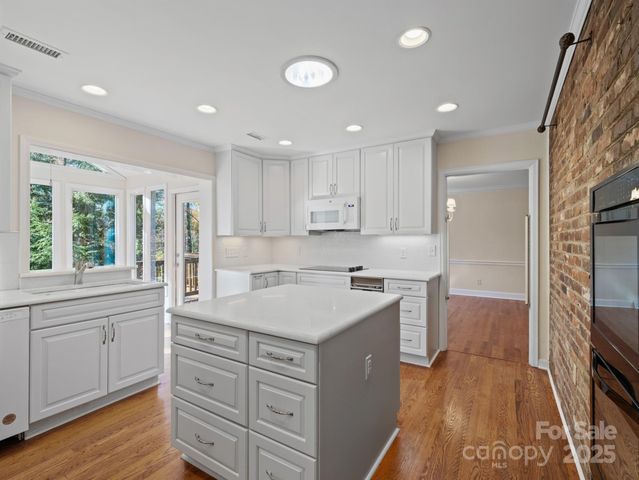 2111 Sagamore Road, Charlotte, NC 28209