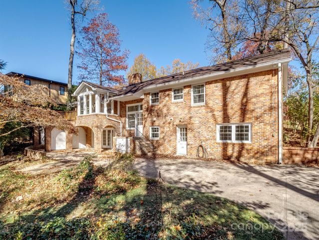 2111 Sagamore Road, Charlotte, NC 28209