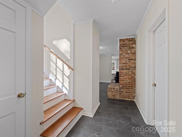 2111 Sagamore Road, Charlotte, NC 28209