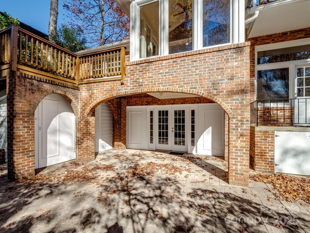2111 Sagamore Road, Charlotte, NC 28209